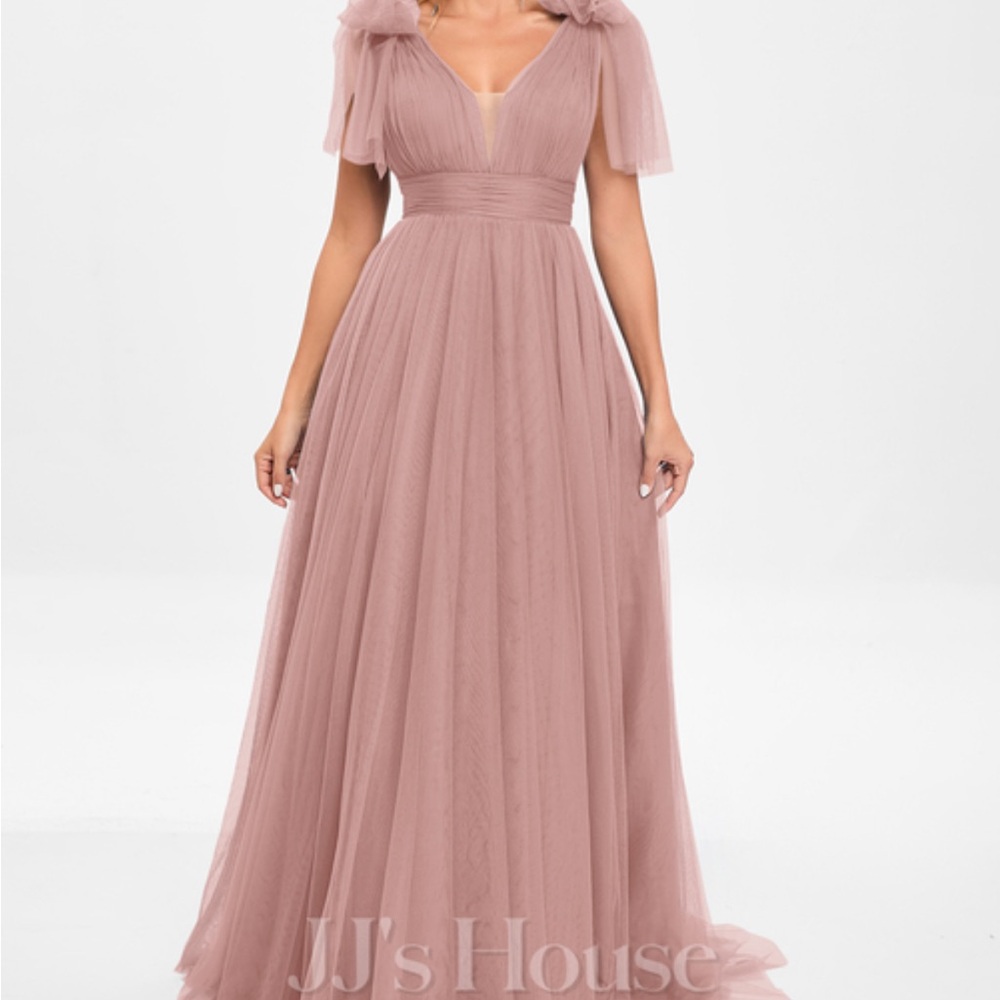 JJ’s House A-line V-Neck Sweep Train Tulle Prom Dresses With Bow #301871 Sz. 16